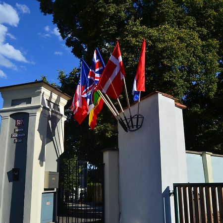 Penzion Vila Elektra Bechyně Exterior foto